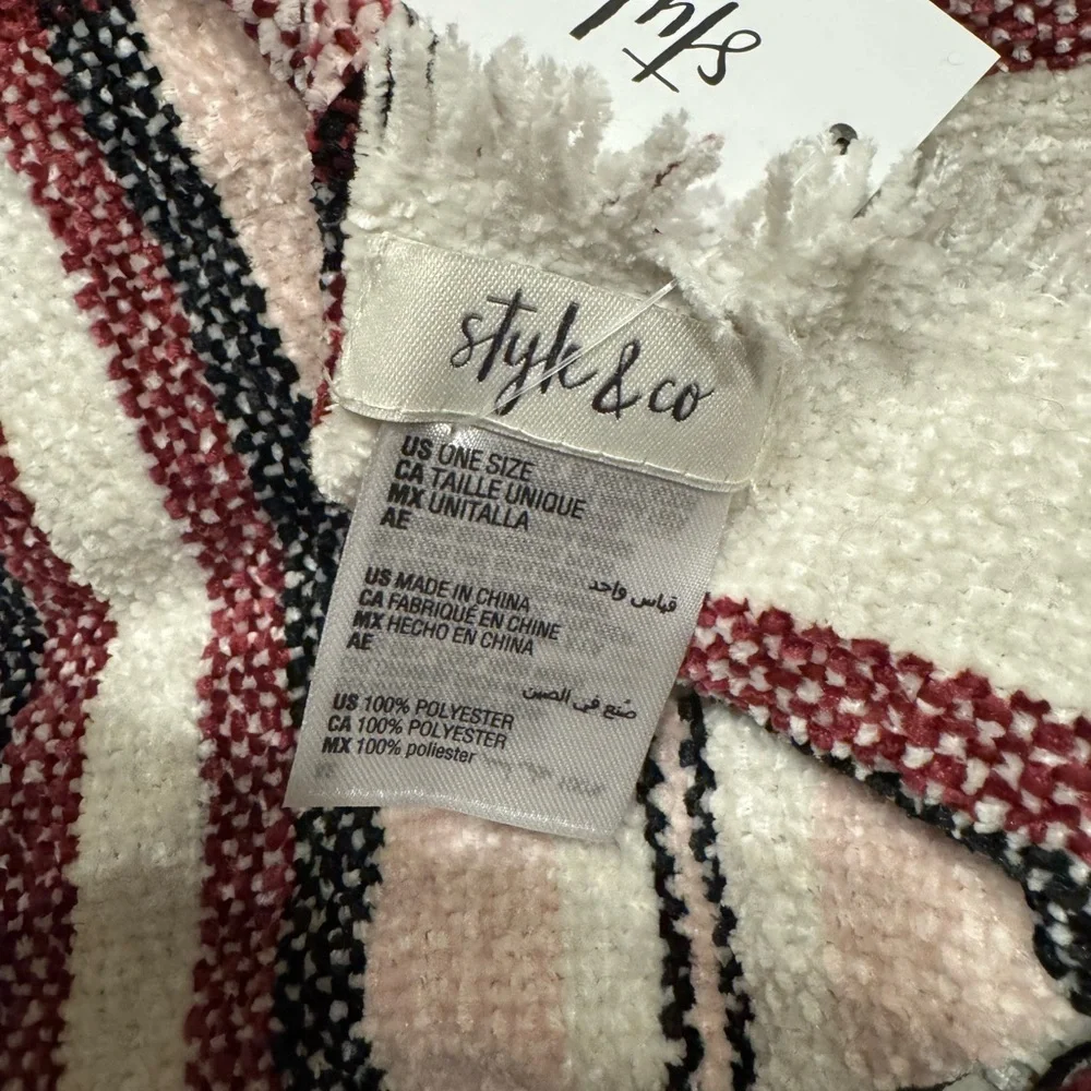 NWT Style & Co Women’s Chenille‎ Pink Plaid Scarf Gifts Stocking Stuffer Soft